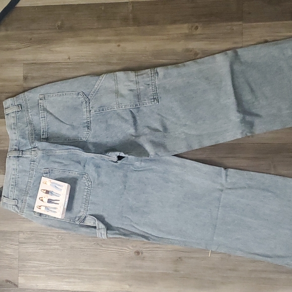 simple society Denim - Super high rise carpenter blue jeans